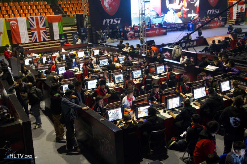 Групповой этап - MSI Beat it! 2013 - CS:GO