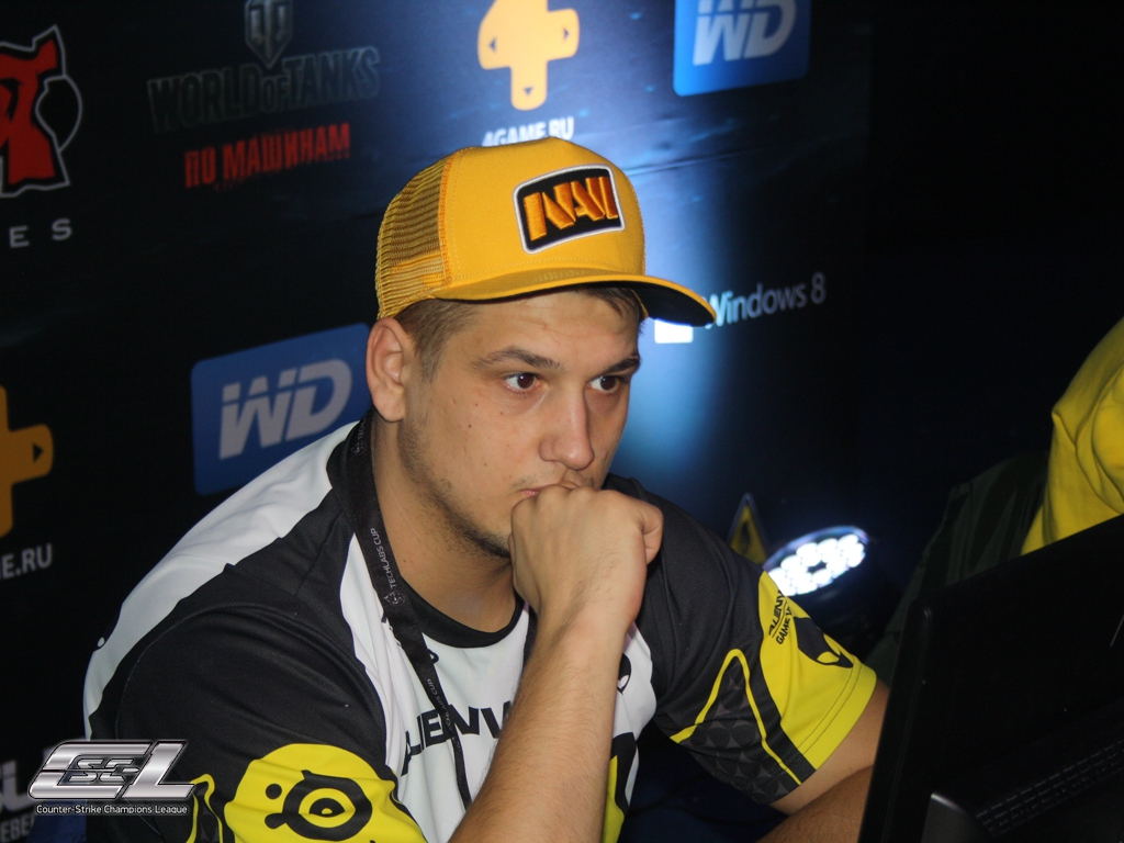  Zeus  - Natus Vincere - CS:GO - TECHLABS CUP BY 2013  Season 4