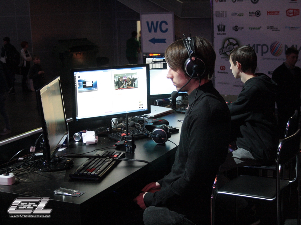  -  CS:GO 2013