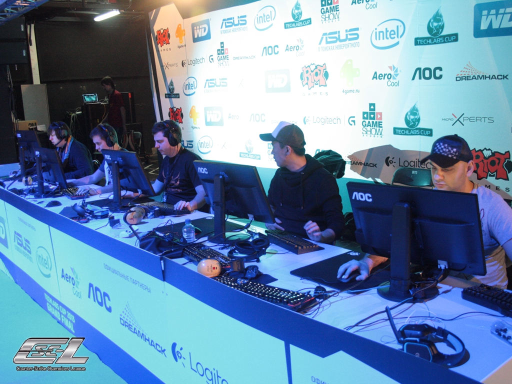 Astana Dragons - CS:GO - TECHLABS CUP 2013 GF