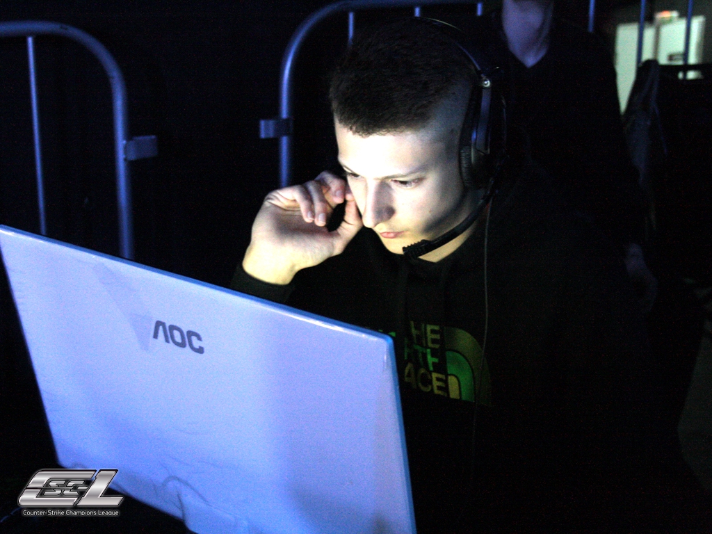  stavros  - 3DMAX - CS:GO - TECHLABS CUP 2013 GF