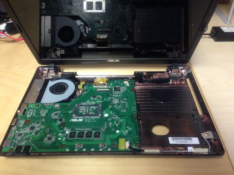   ASUS