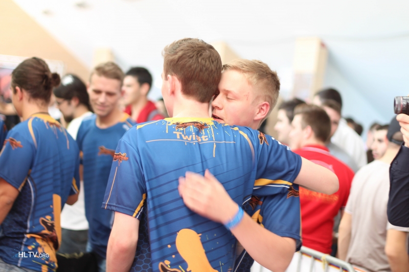 Lemondogs CS:GO - DHB 2013