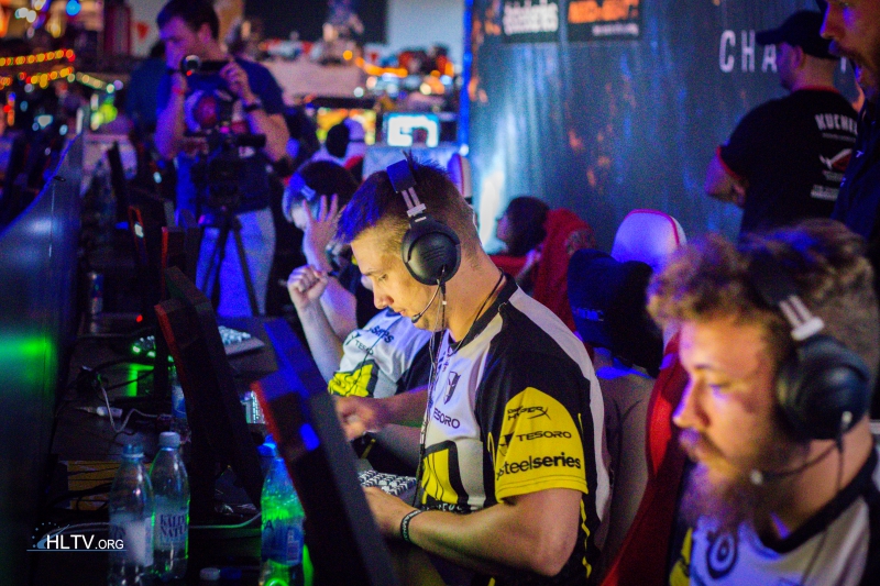 Natus Vincere - DreamHack Summer 2014 - CS:GO