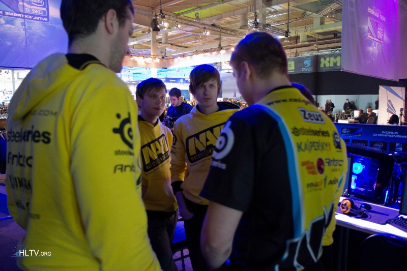 Противостояние Lions и NaVi на IEM6 WC