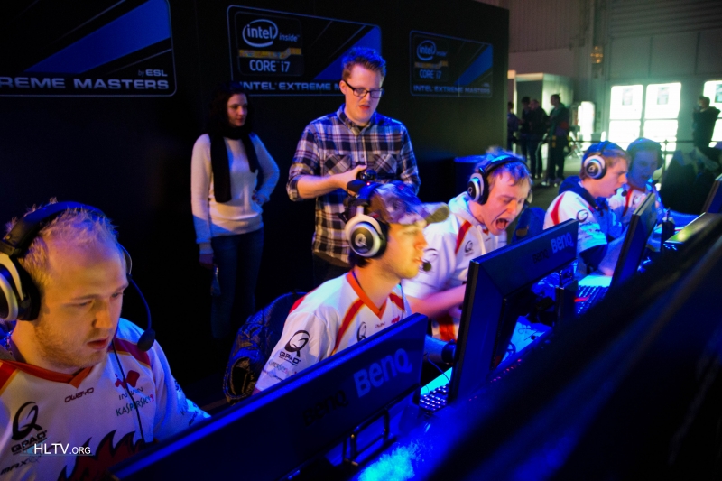 Противостояние Lions и NaVi на IEM6 WC