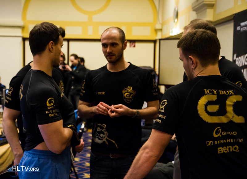 ESC Gaming  - Mad Catz