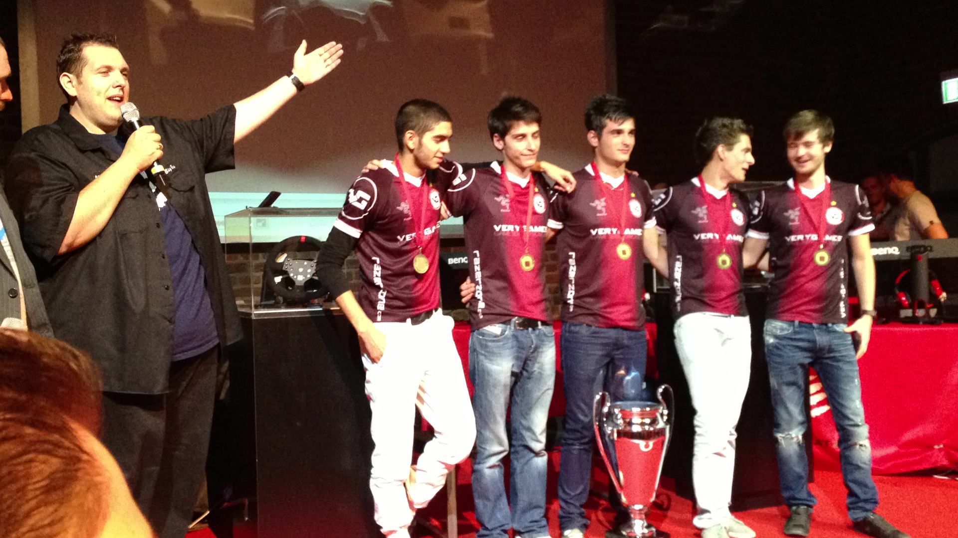 VeryGames -  Mad Catz Invitational
