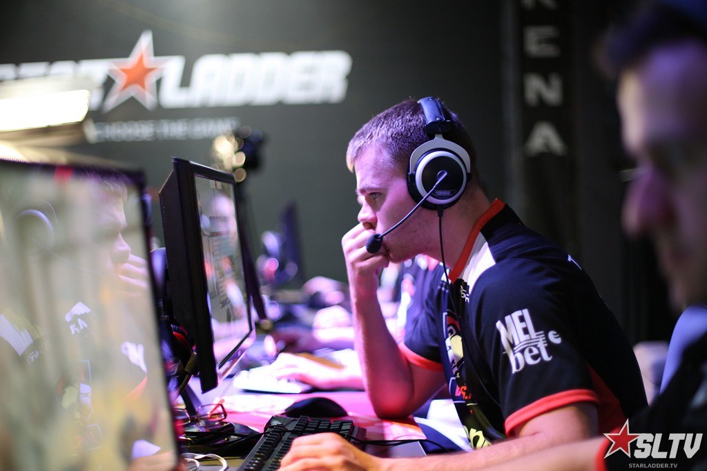 Virtus.pro - SLTV StarSeries IX - CS:GO